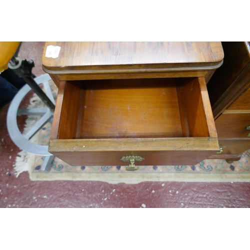 447 - Pair of walnut bedside chests - Approx size H: 70cm W: 30cm D: 50cm