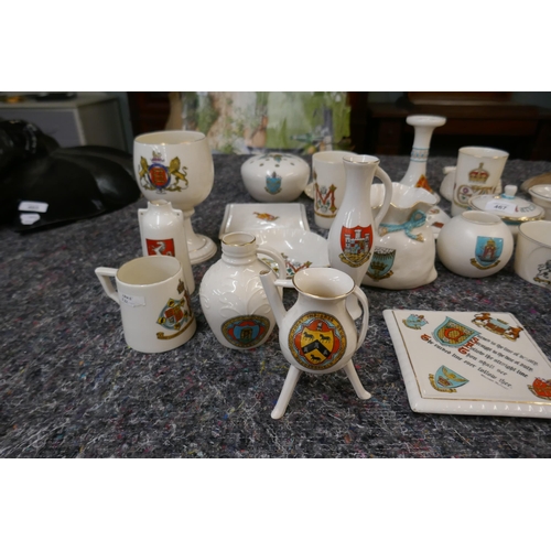467 - Collection of crested ware