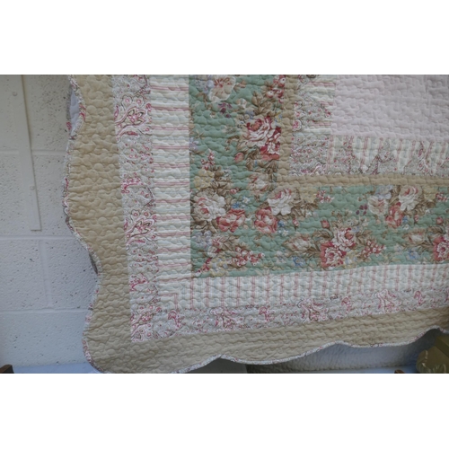 474 - Large patchwork quilt