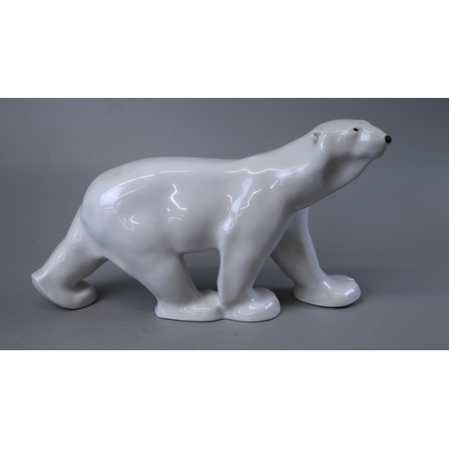 157 - USSR pre 1950 large standing polar bear - Approx height: 25cm