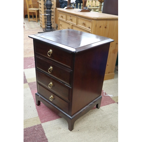 275 - Stag Minstrel chest of 4 drawers - Approx W: 53cm D: 46.5 H: 72cm