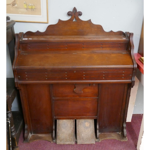 399 - Washington pump organ by Joseph Riley