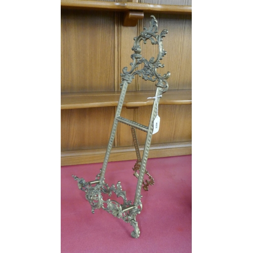 402 - Decorative brass picture stand