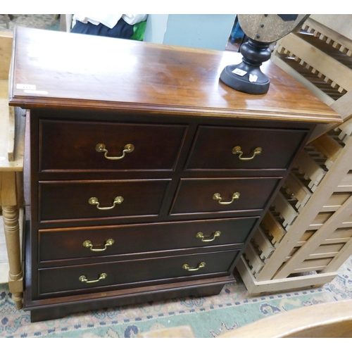 413 - Chest of drawers - Approx size W: 90cm D: 45cm H: 98cm