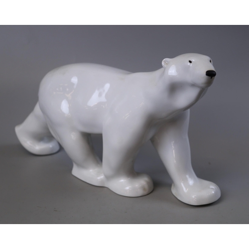 157 - USSR pre 1950 large standing polar bear - Approx height: 25cm