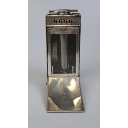 177 - Victorian handheld carriage lamp