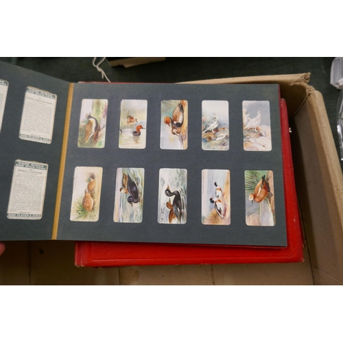 211 - 7 Wills cigarettes albums