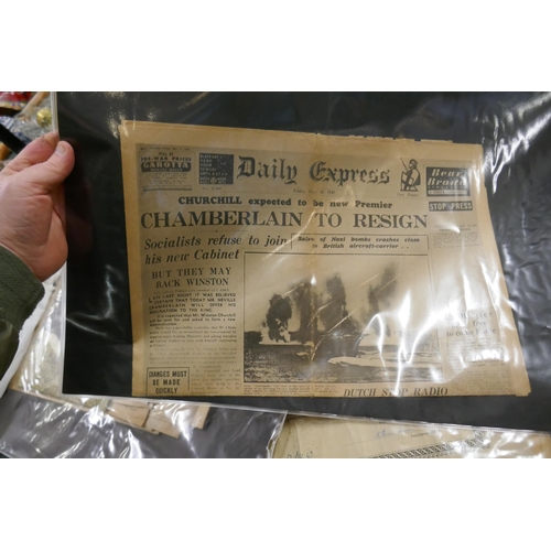 214 - Collection of old newspapers with important wartime headlines