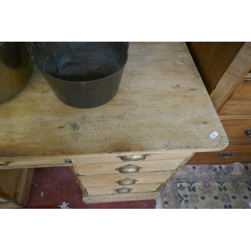 336 - Pine pedestal desk - Approx size W: 122cm D: 66cm H: 87cm