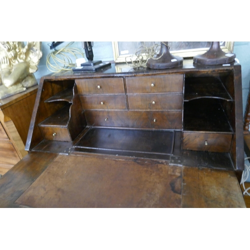 343 - Antique fitted mahogany bureau - Approx size W: 94cm D: 57cm H: 112cm