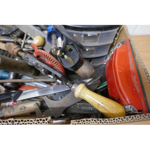 378 - Box of tools