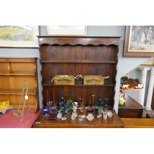 404 - Small oak dresser - Approx size W: 108cm D: 46cm H: 182cm