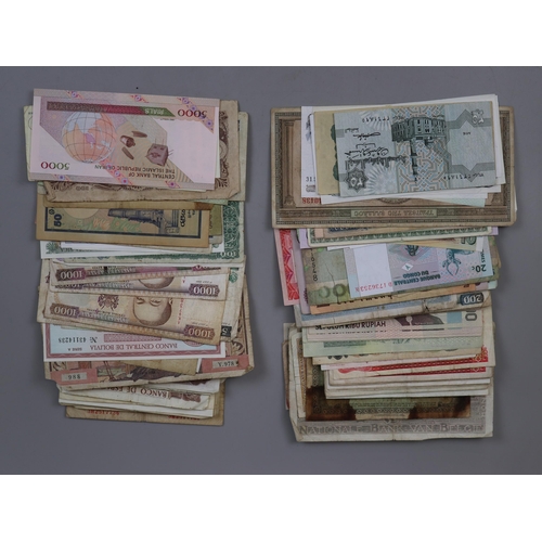 129 - Collection of World bank notes