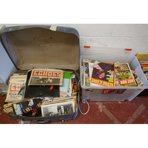 454 - Large collection of vintage magazines to include Blues and Soul