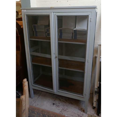 517 - Large meat safe/pantry storage unit - Approx size: W: 111cm D: 46cm H: 169cm