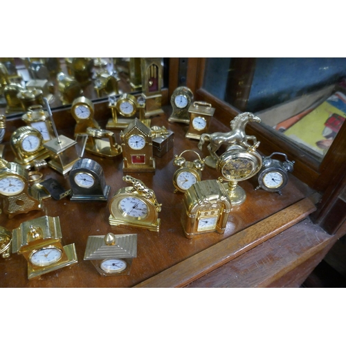 257 - Collection of miniature clocks