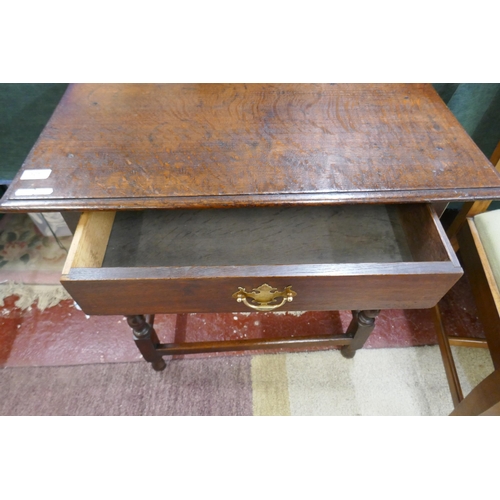 325 - Early 19th century oak side table with drawer - Approx size: W: 73cm D: 44cm H: 71cm