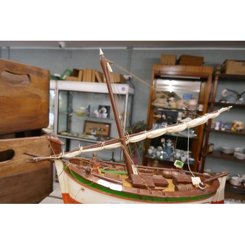 328 - Model sailing boat A/F