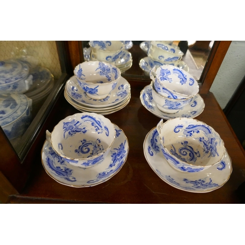 387 - Dragon design tea service to include mostly Royal Worcester