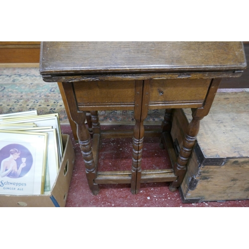 496 - Unusual oak bureau on stand - Approx size: W: 61cm D: 44cm H: 96cm