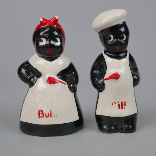 142 - 1920s salt and pepper of black 'Mama and Papa'These items are listed on the basis they are illustrat... 