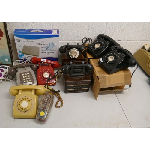 401 - Large collection of vintage telephones etc