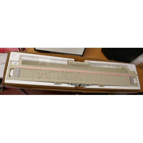 407 - Knitmaster Zippy 90 knitting machine in box