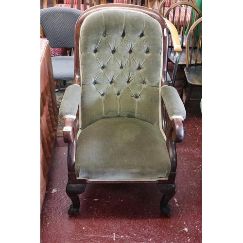 540 - Victorian button back chair