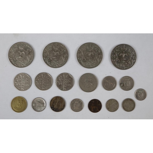 116 - Collection of coins to include Queen Elizabeth II silver jubilee