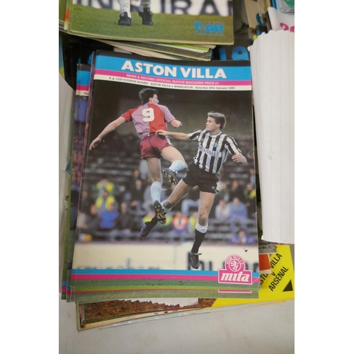 395 - Large collection of Aston Villa programmes