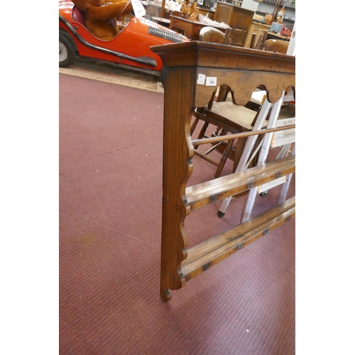 399 - Antique oak plate rack