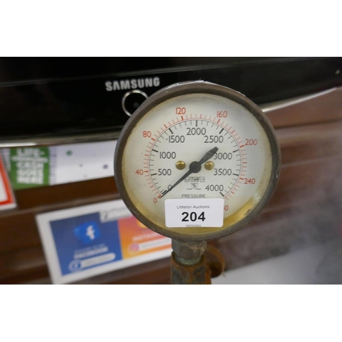 204 - Diesel pressure tester