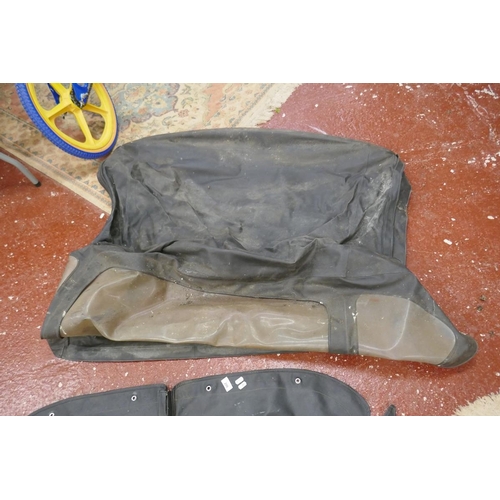 206 - MG Midget hood and full torno cover