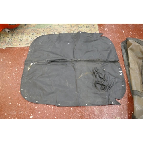 206 - MG Midget hood and full torno cover