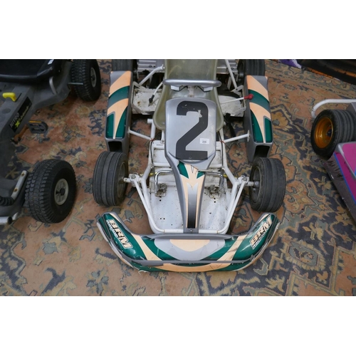 220 - Children’s electric kart