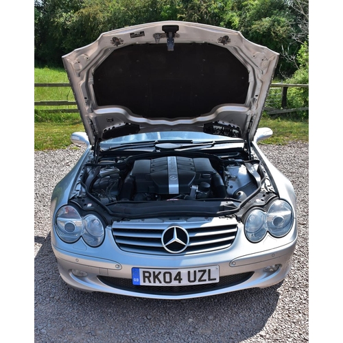 60 - Mercedes Benz 350SL Convertible, 2004 04 reg, 89000 miles with MOT. Huge folder of service history a... 