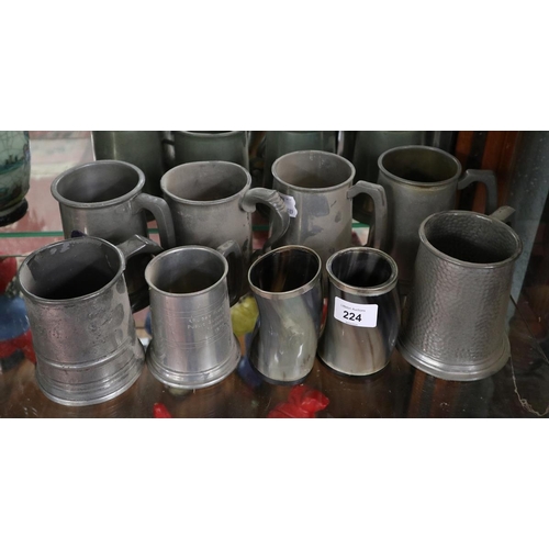 224 - Collection of tankards to include pewter and horn