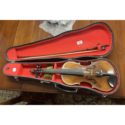 391 - Cased violin