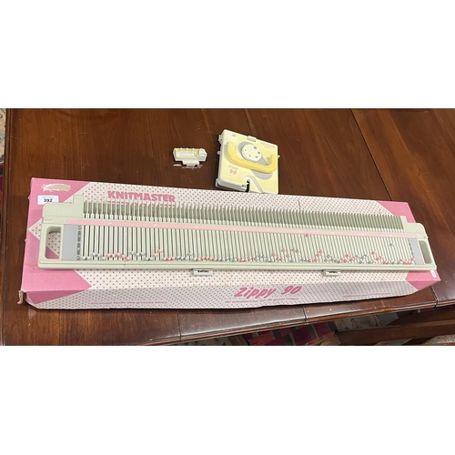 392 - Knitmaster Zippy 90 knitting machine in box