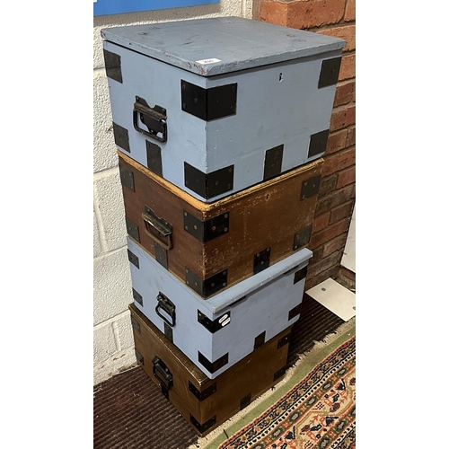 435 - 4 bank safe boxes