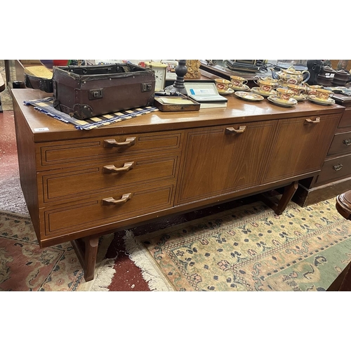 462 - Teak mid-century sideboard by Beautillity - Approx size: W: 162cm D: 46cm H: 73cm