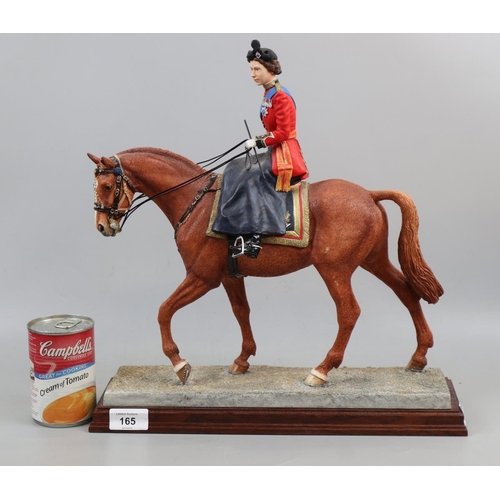 165 - Border Fine Arts Trooping the Colour 1952 - B1341 A/F - chip to ear