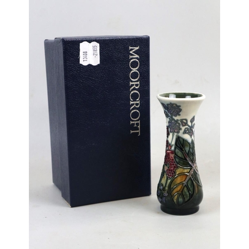 206 - Small Moorcroft vase - Approx height: 13cm