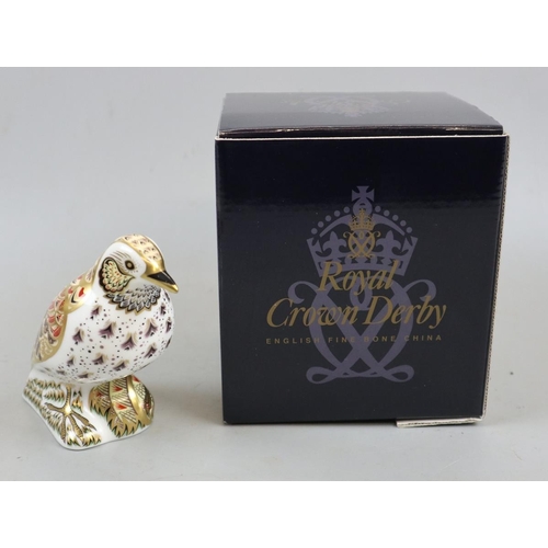 211 - Royal Crown Derby Song Thrush with gold stopper