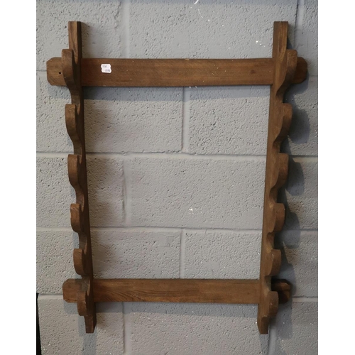 252 - Wooden gun rack