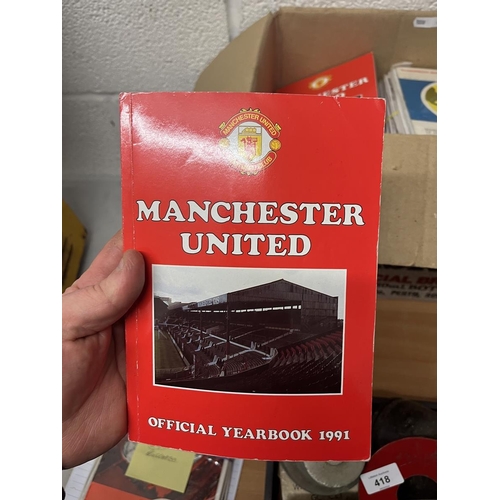 417 - Collection of Manchester United programmes and year books