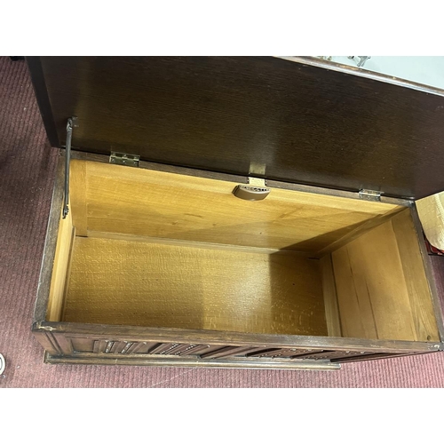 441 - Oak linen fold blanket box