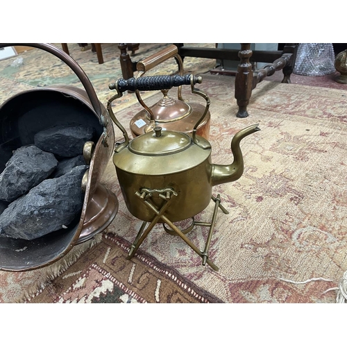 472 - Brass spirit kettle together with a copper kettle and coal scuttle