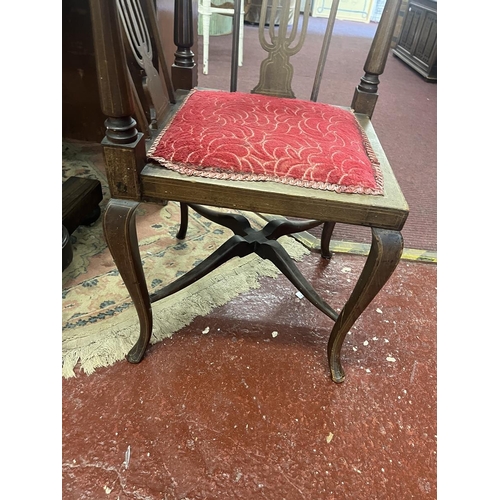 589 - Antique inlaid corner chair