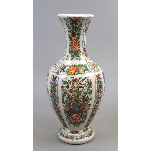 223 - 2 Oriental vases - Approx heights 37cm and 25cm